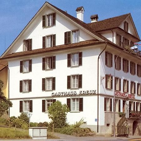 Gasthaus Zum Kreuz Meggen ภายนอก รูปภาพ